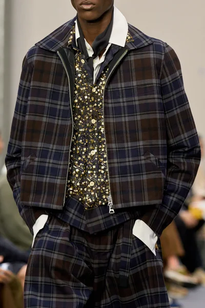 Look 81